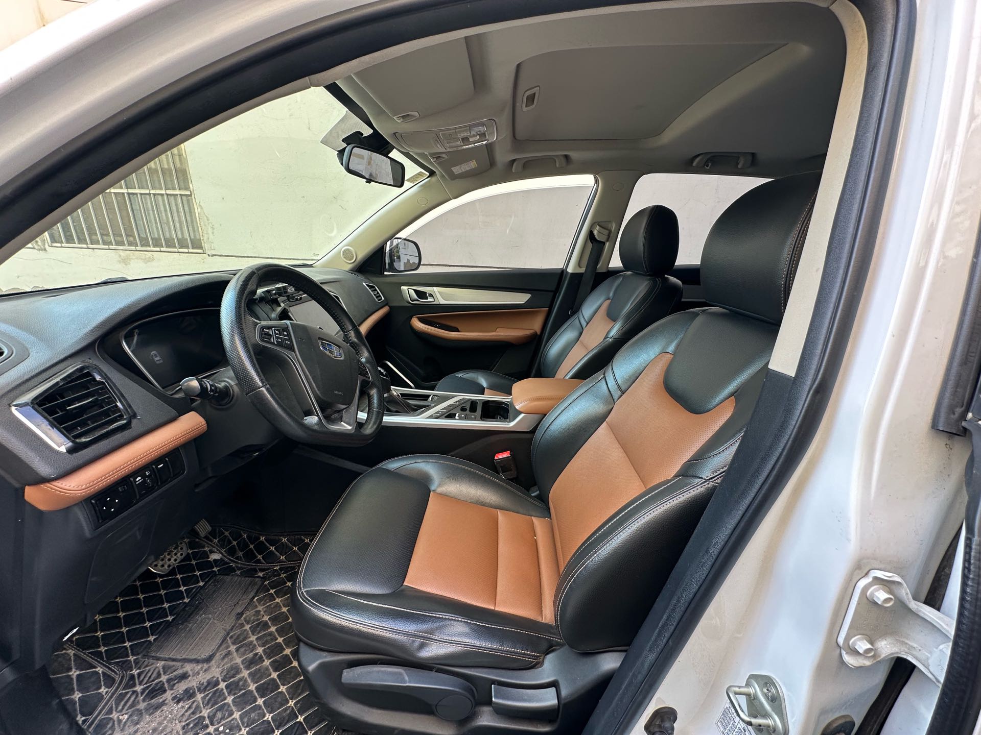 GEELY Vision X6 2018 car image #4