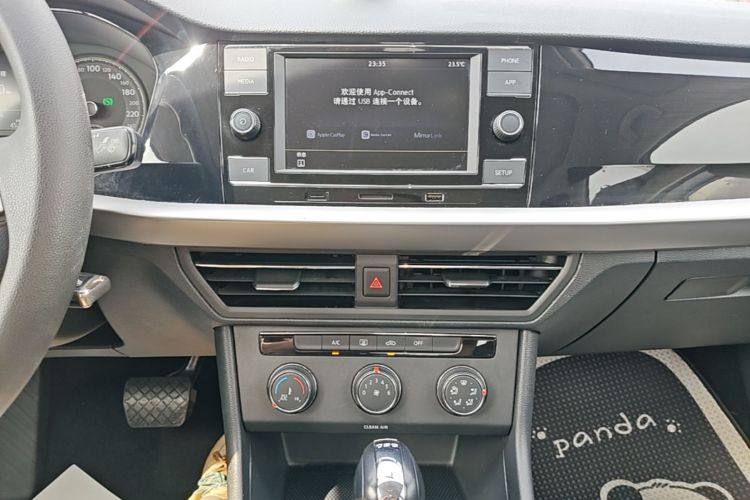 Volkswagen Lavida 2019 #13 Volkswagen Lavida 2019 car image #13