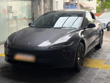 Tesla Model 3 2025 car image 