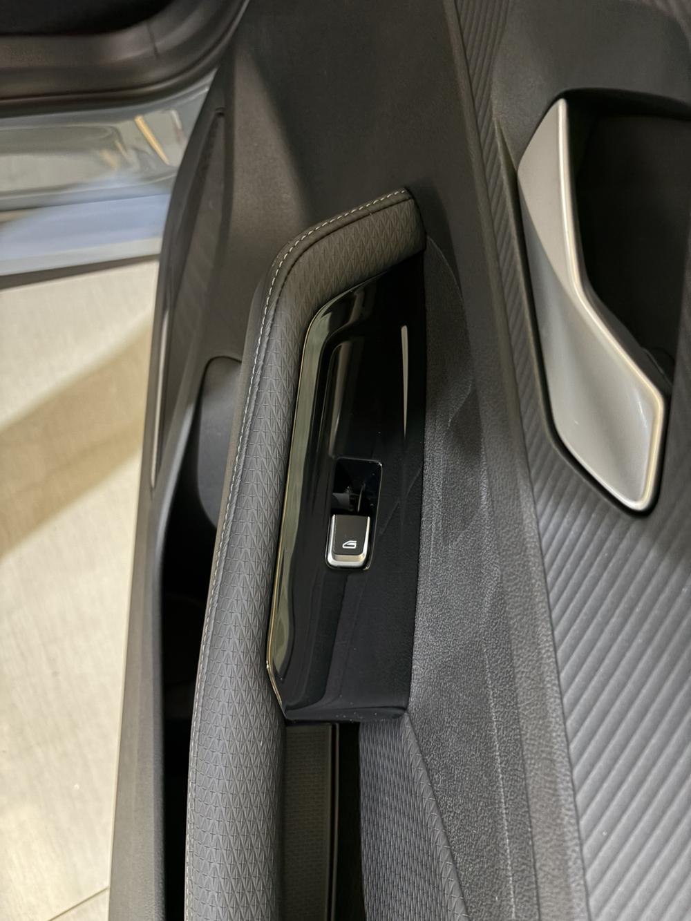 GEELY Binray 2026 #9 GEELY Binray 2026 car image #9
