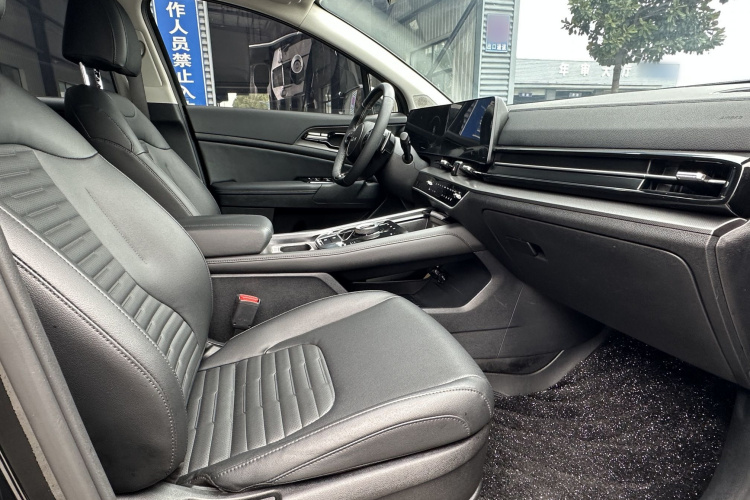 起亚 狮铂拓界 2022 汽车图片 #14