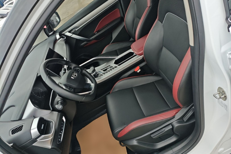 GEELY Coolray 2021 #15 GEELY Coolray 2021 car image #15