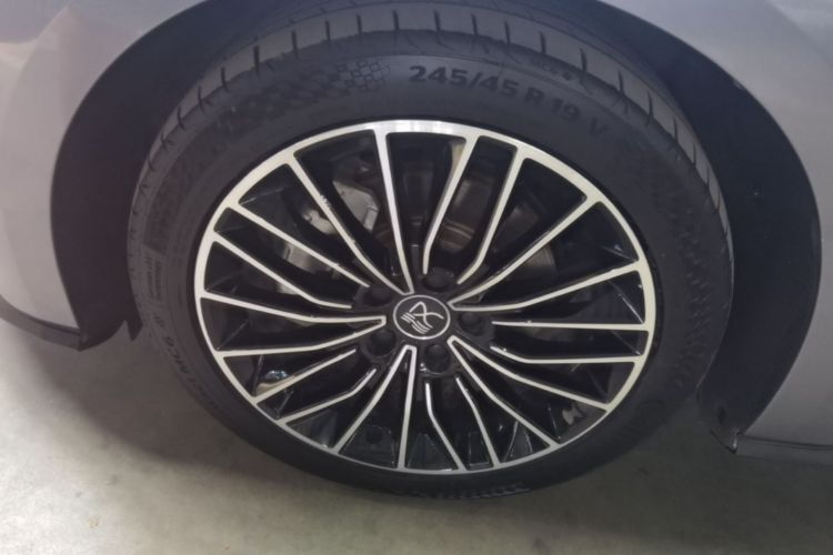 BYD Han 2022 car image #9