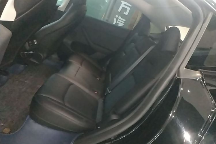 Tesla Model Y 2023 #17 Tesla Model Y 2023 car image #17