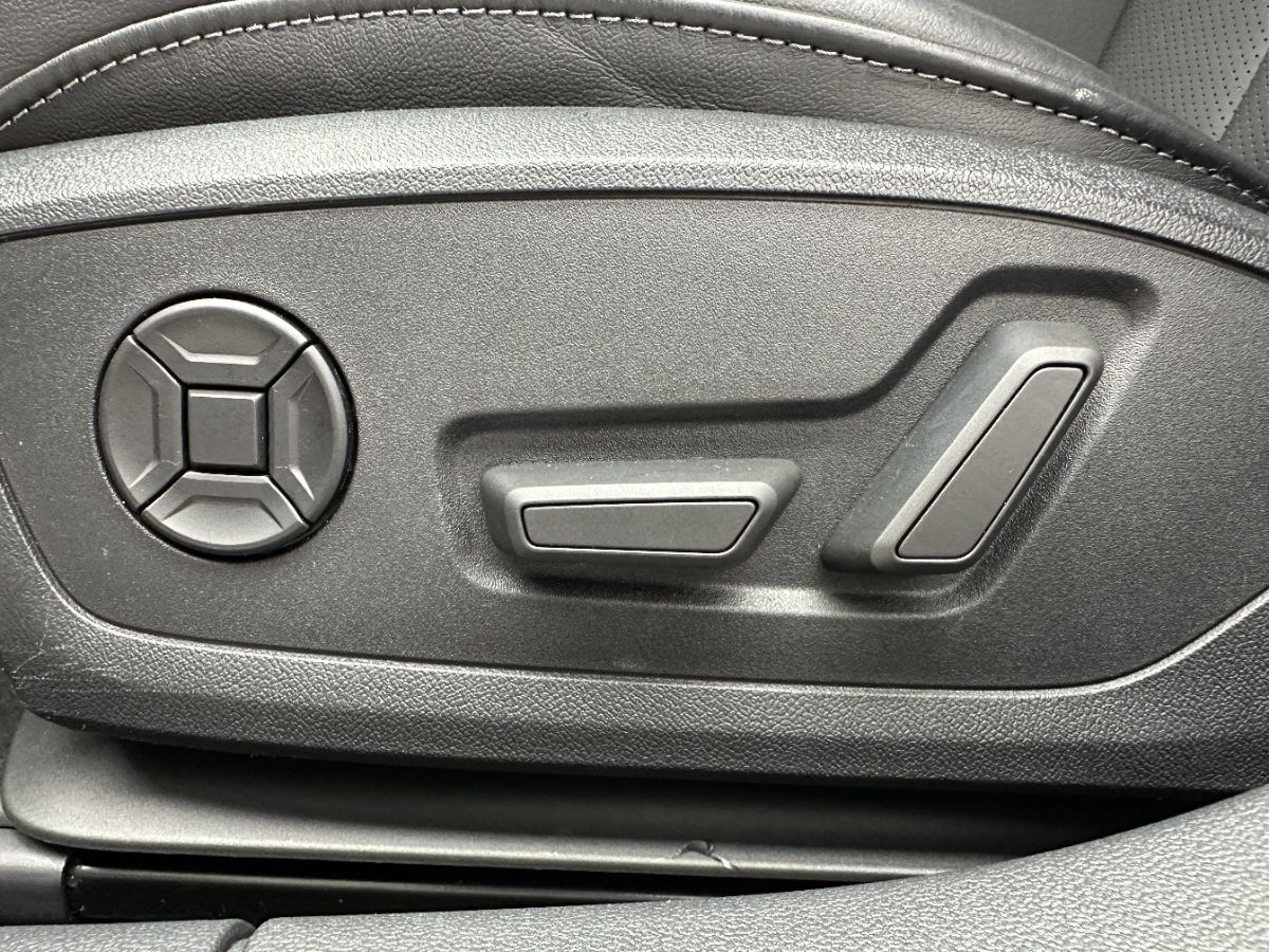 Audi A3 2023 car image #12