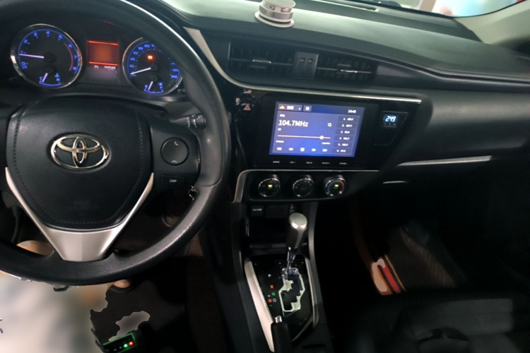 Toyota Corolla 2019 car image #11