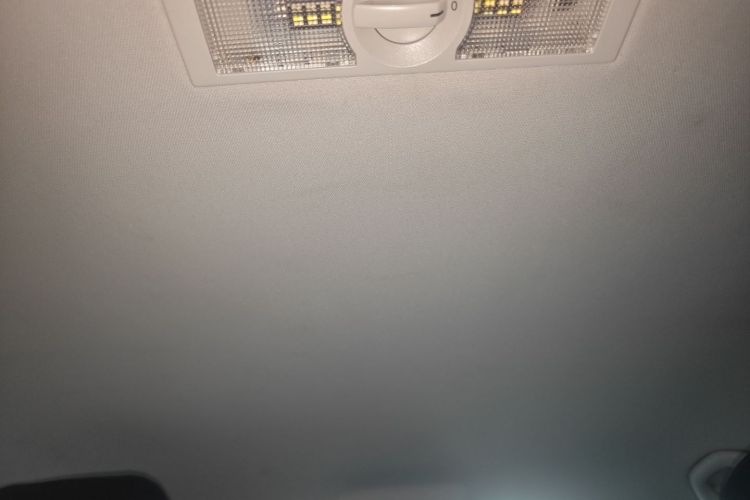 Volkswagen Polo 2019 immagine di auto #18