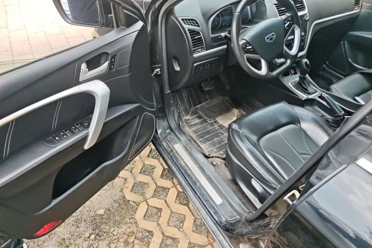GEELY Emgrand 2016 car image #9