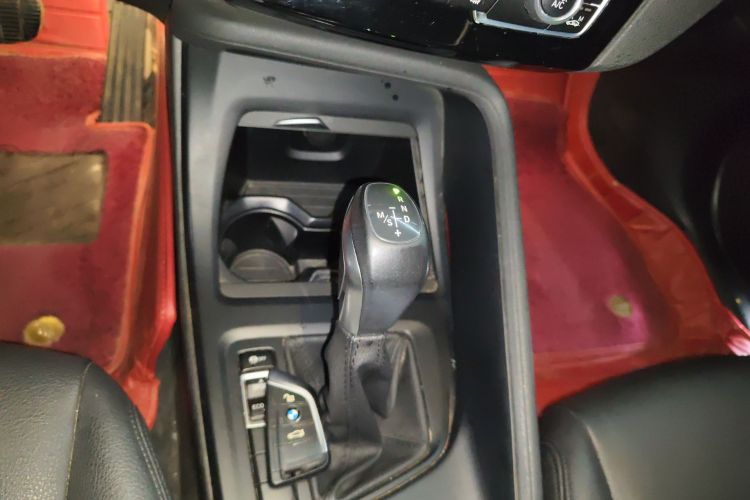 BMW X1 2019 car image #18