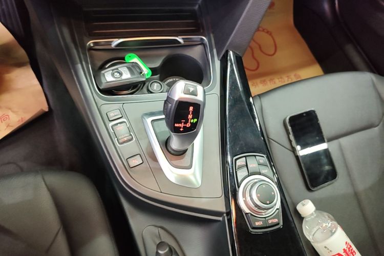 BMW 3 Series 2016 #18 BMW 3 Series 2016 car image #18