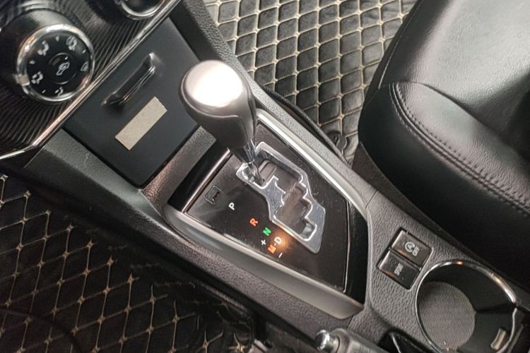 Toyota Corolla 2016 car image #18