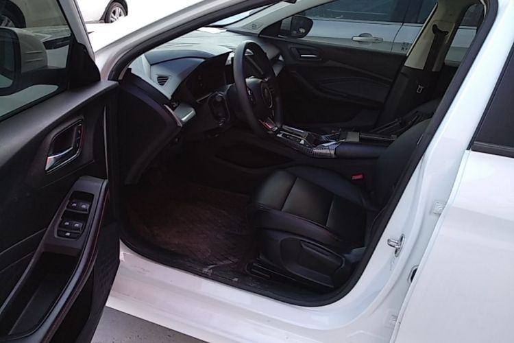 MG 5 2022 immagine di auto #15