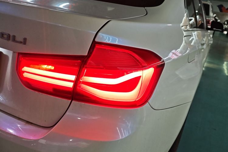 BMW 3 Series 2016 #8 BMW 3 Series 2016 image de voiture #8