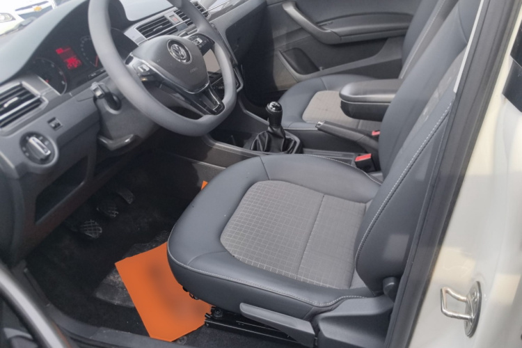 Volkswagen Santana 2016 car image #15