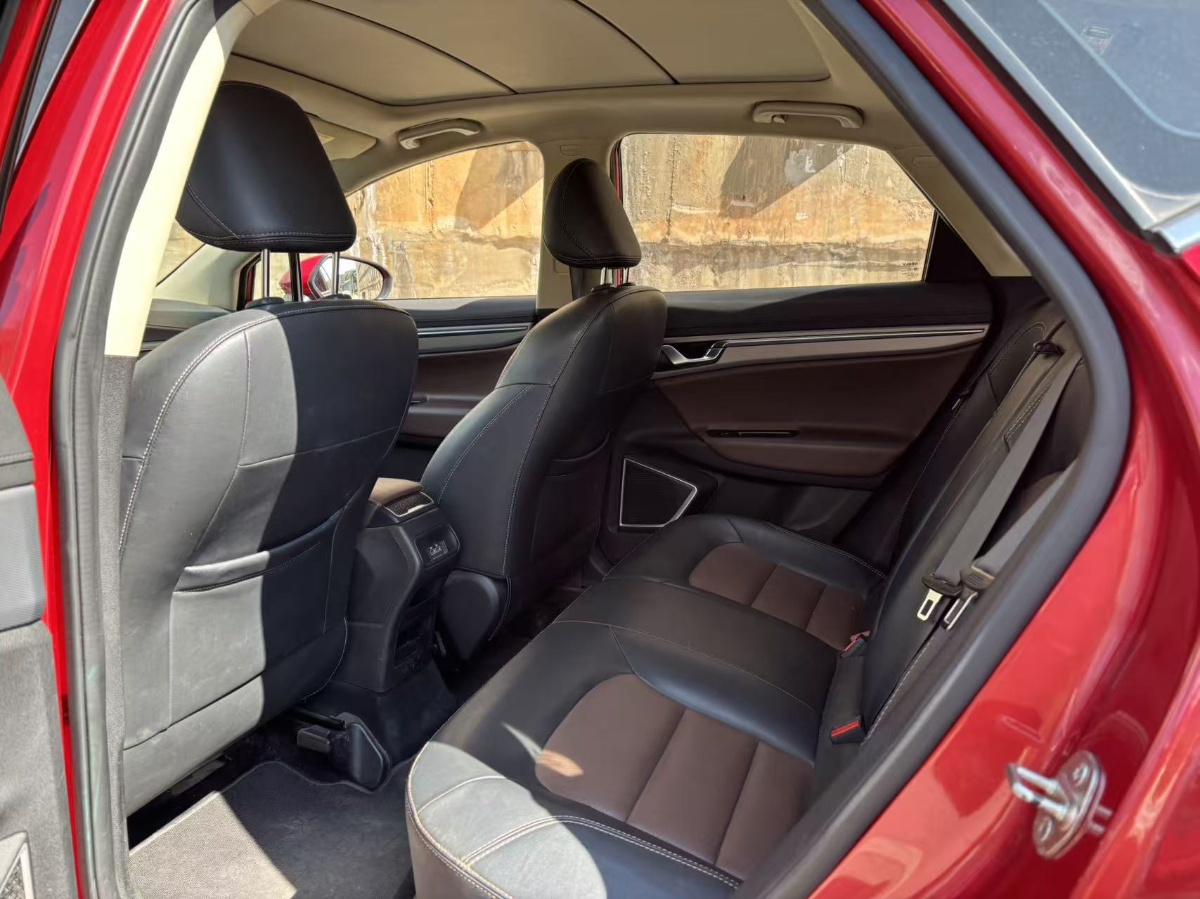 GEELY Emgrand GS 2018 #7 GEELY Emgrand GS 2018 image de voiture #7