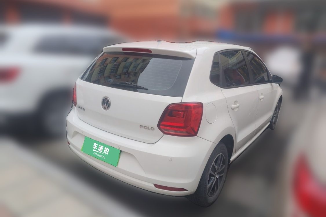 Volkswagen Polo 2016 car image #4