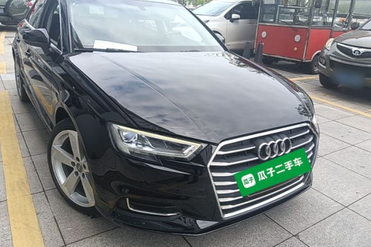 Audi A3 2018 immagine di auto #4