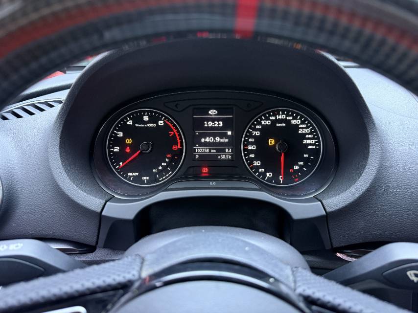 Audi A3 2019 immagine di auto #9