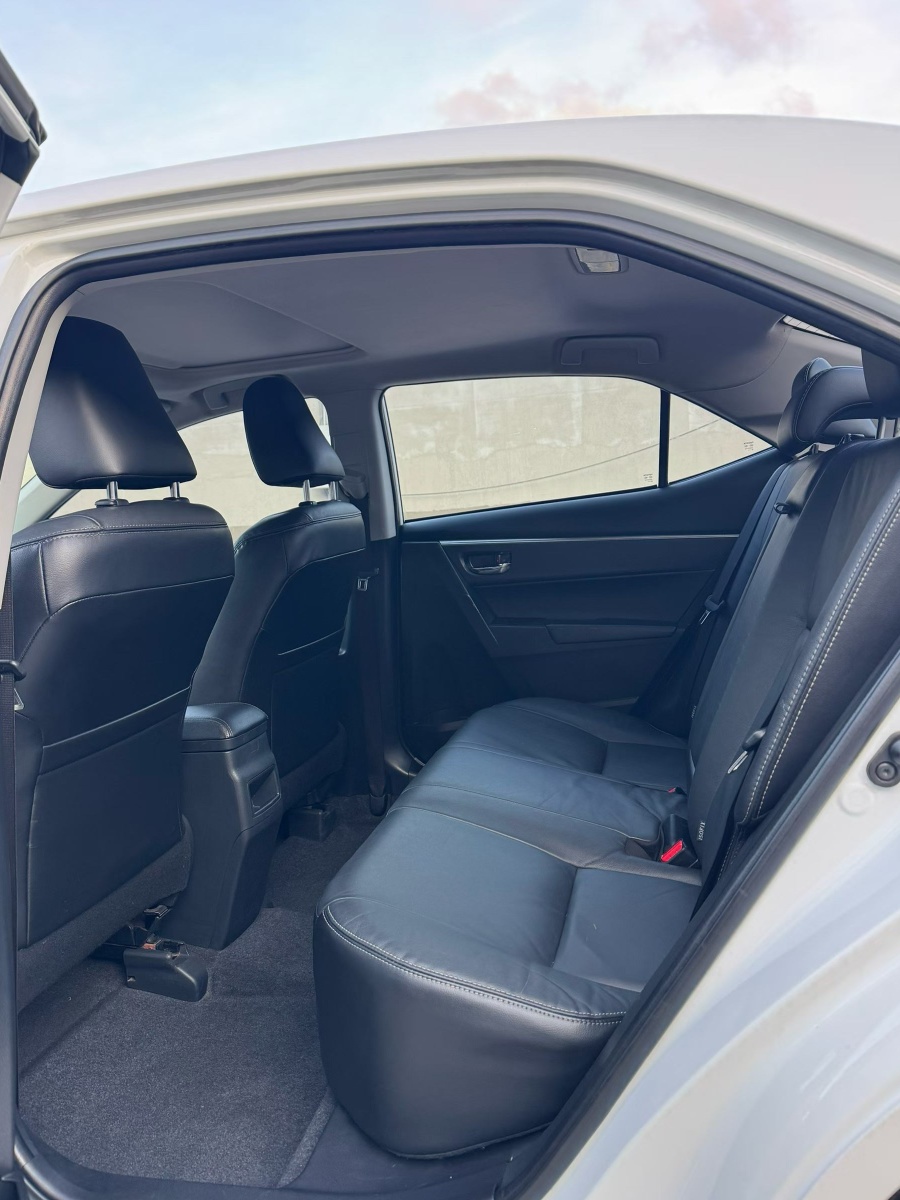 Toyota Corolla 2016 car image #9
