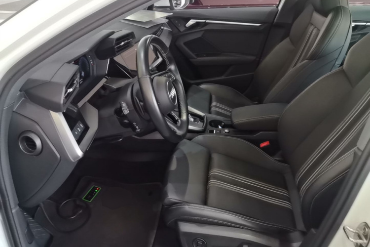Audi A3 2024 صورة سيارة #15