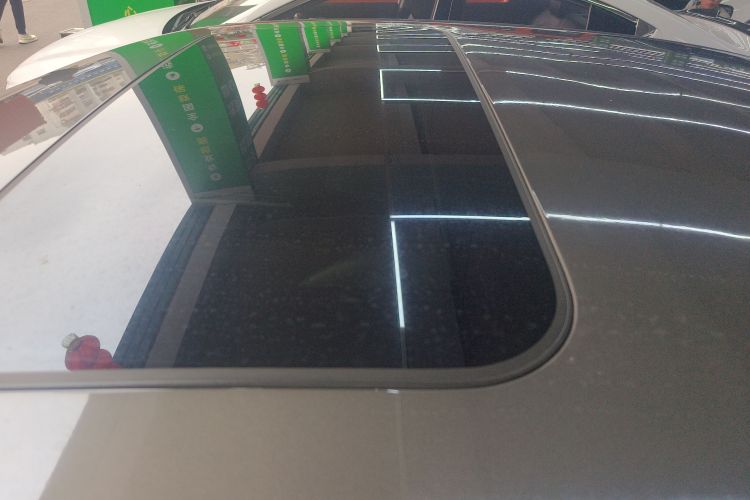 GEELY Emgrand 2022 car image #22