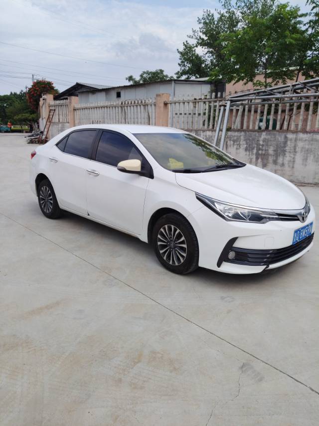 Toyota Corolla 2019 #12 Toyota Corolla 2019 car image #12