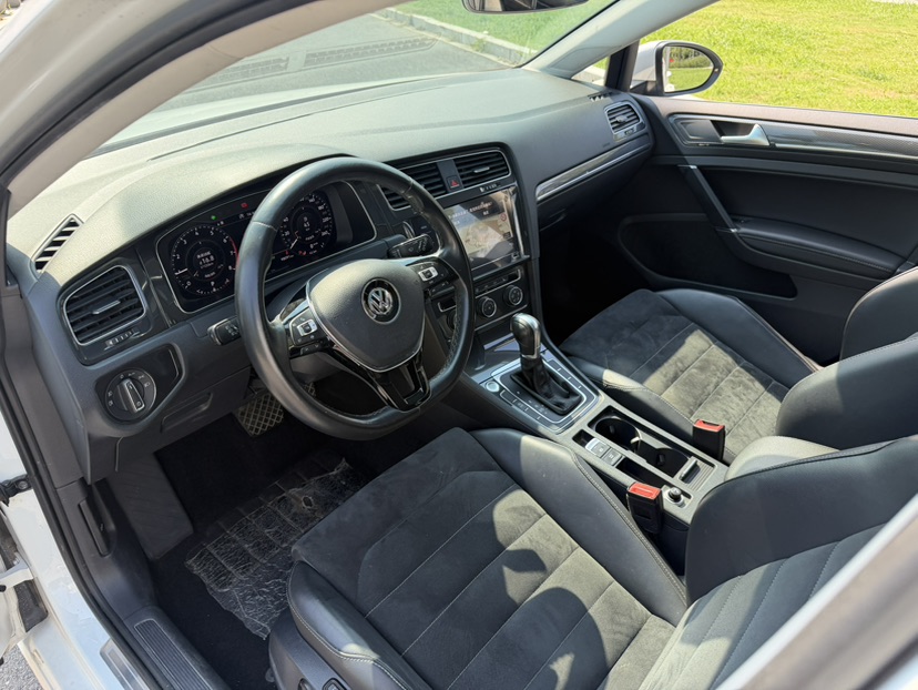 Volkswagen Golf 2020 #7 Volkswagen Golf 2020 car image #7