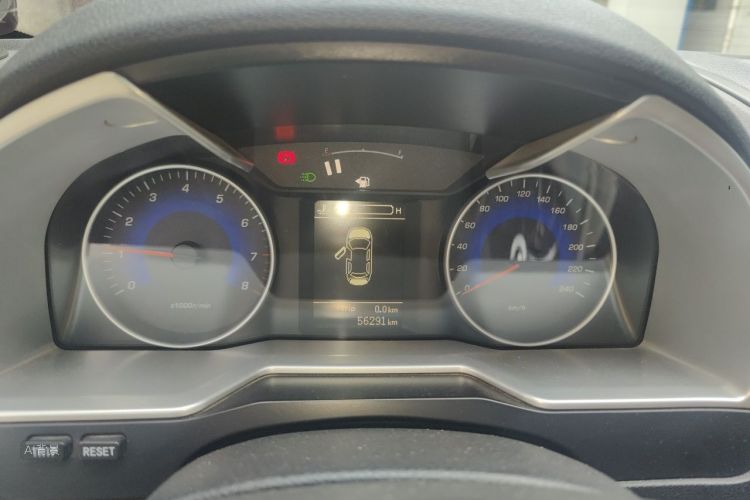 GEELY Emgrand 2015 imagem de carro #13
