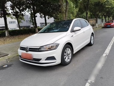 Volkswagen Polo 2022 car image 