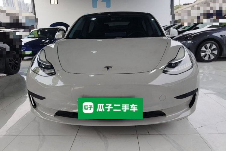 Tesla Model 3 2020 #3 Tesla Model 3 2020 صورة سيارة #3