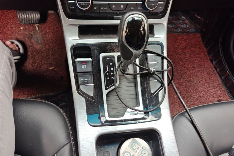 GEELY Emgrand GS 2019 car image #14