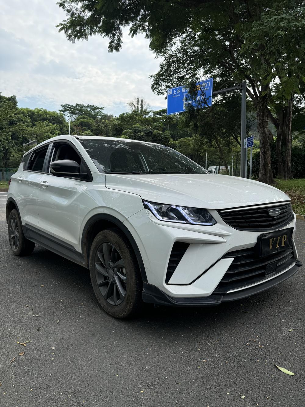 GEELY Coolray 2025 #3 GEELY Coolray 2025 car image #3