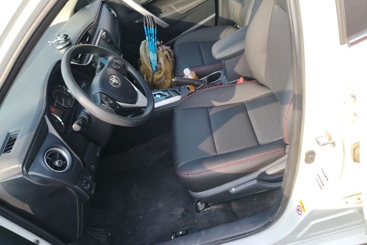 Toyota Corolla 2018 #15 Toyota Corolla 2018 car image #15