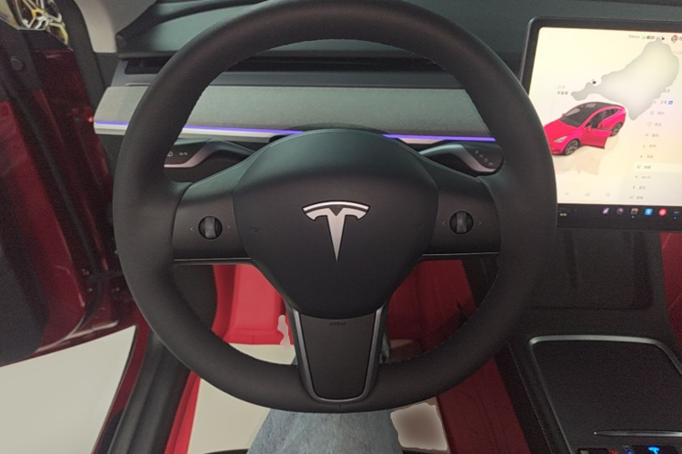 Tesla Model Y 2024 #15 Tesla Model Y 2024 immagine di auto #15