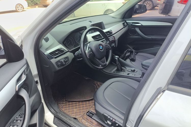 BMW X1 2016 car image #12
