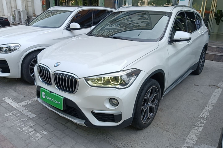 BMW X1 2018 #2 BMW X1 2018 car image #2