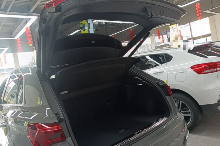 Audi Q3 2024 immagine di auto #19