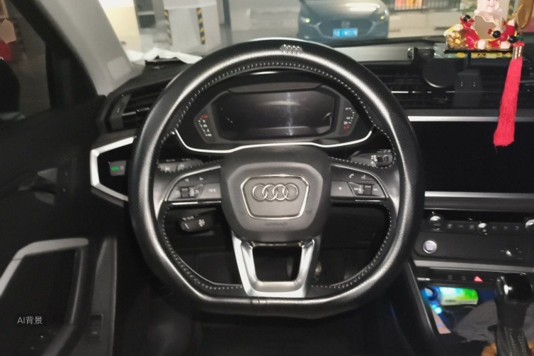 Audi Q3 2019 #12 Audi Q3 2019 car image #12