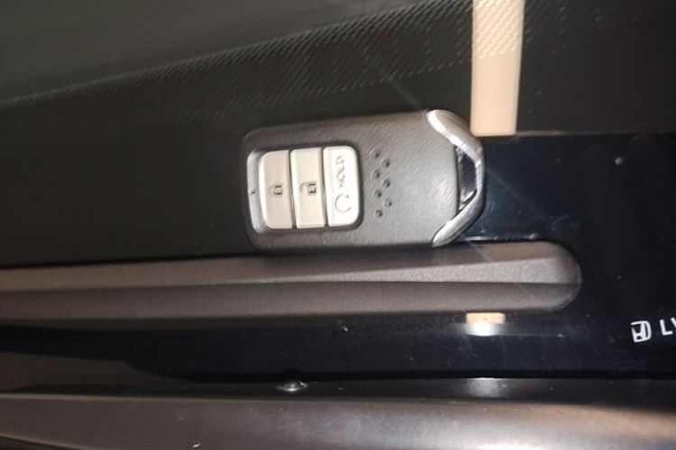 Honda CR-V 2023 car image #10