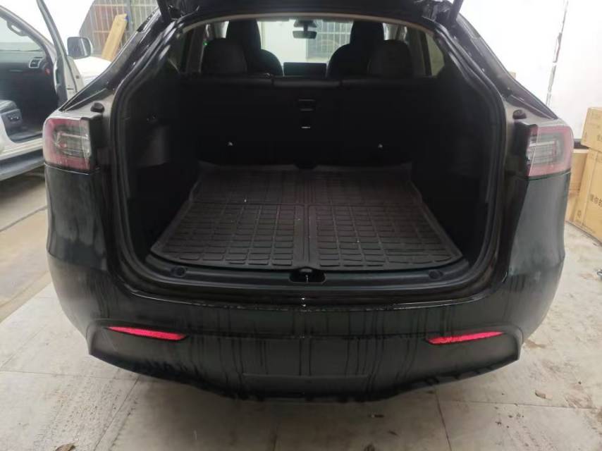 Tesla Model Y 2023 #11 Tesla Model Y 2023 car image #11