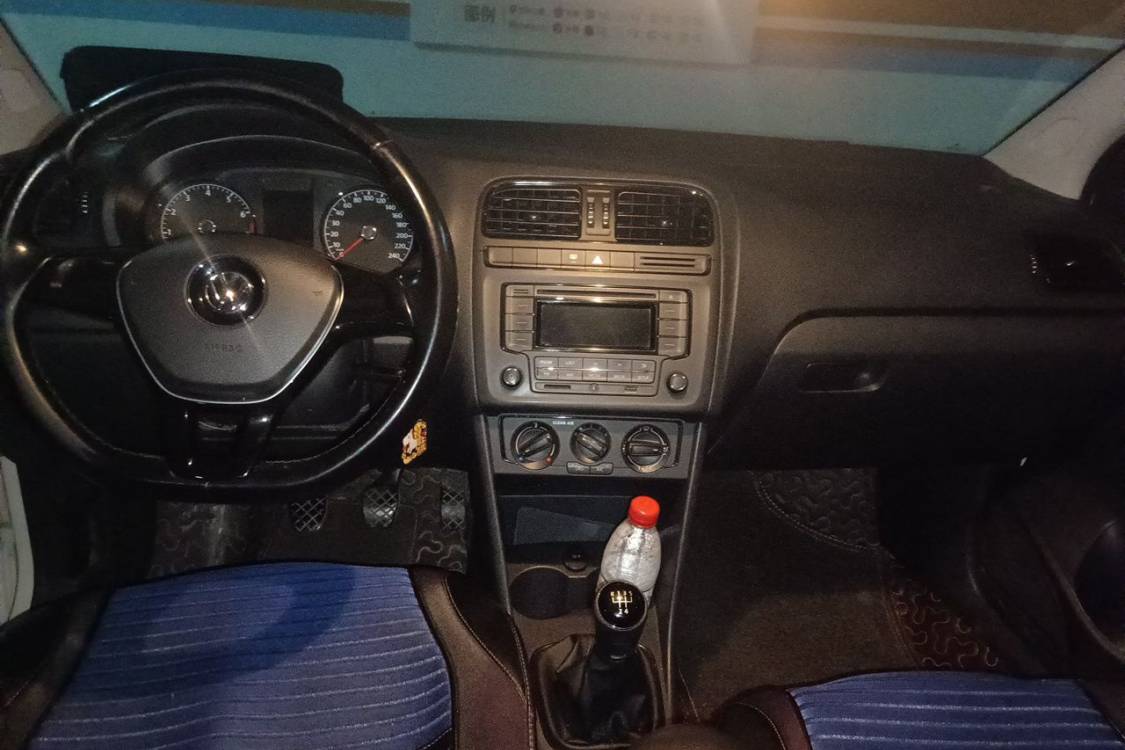 Volkswagen Polo 2016 #23 Volkswagen Polo 2016 car image #23