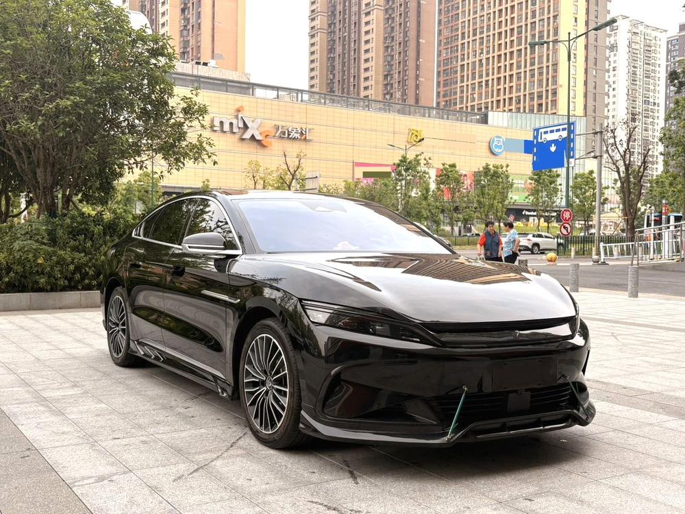 BYD Han 2023 #3 BYD Han 2023 car image #3