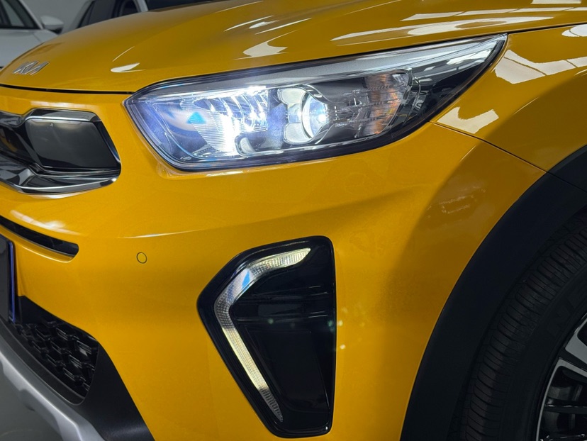Kia KX1 2022 car image #20