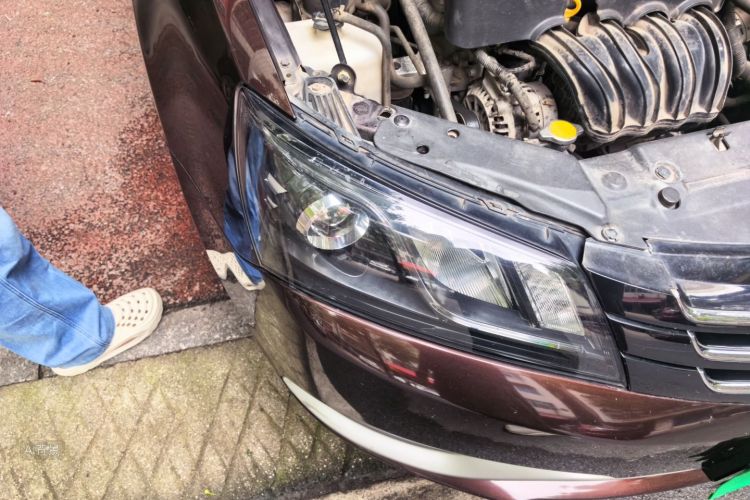 GEELY Emgrand 2014 car image #8
