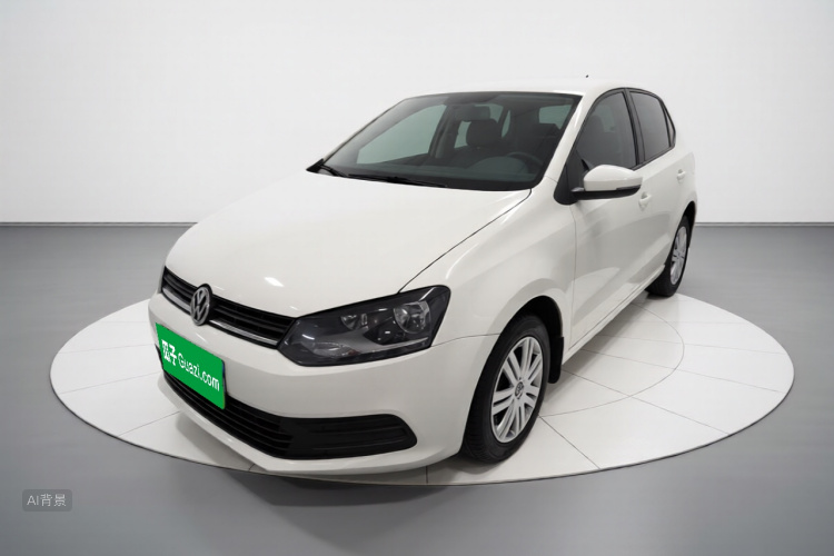 Volkswagen Polo 2018 car image #2