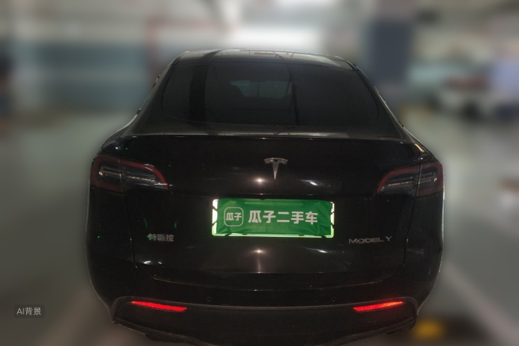 Tesla Model Y 2023 #6 Tesla Model Y 2023 car image #6