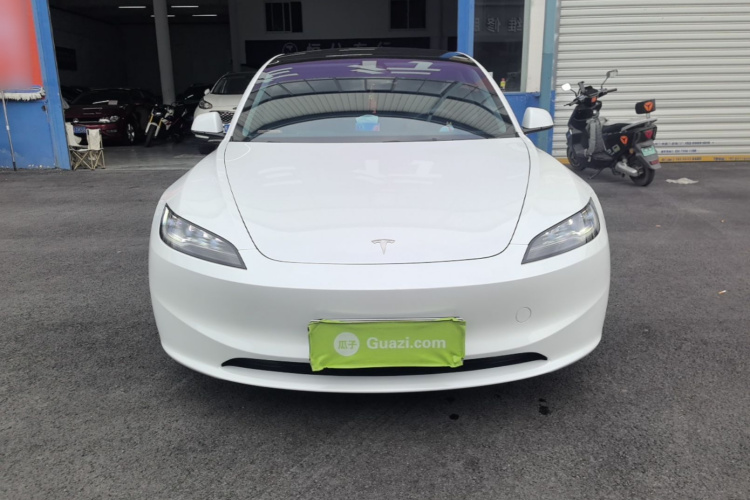 Tesla Model 3 2024 #3 Tesla Model 3 2024 car image #3