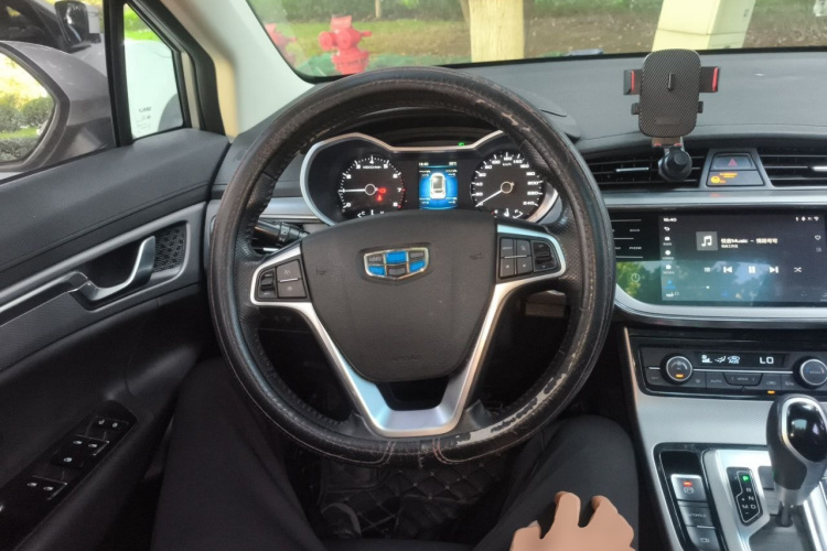 GEELY Emgrand GS 2019 #11 GEELY Emgrand GS 2019 car image #11