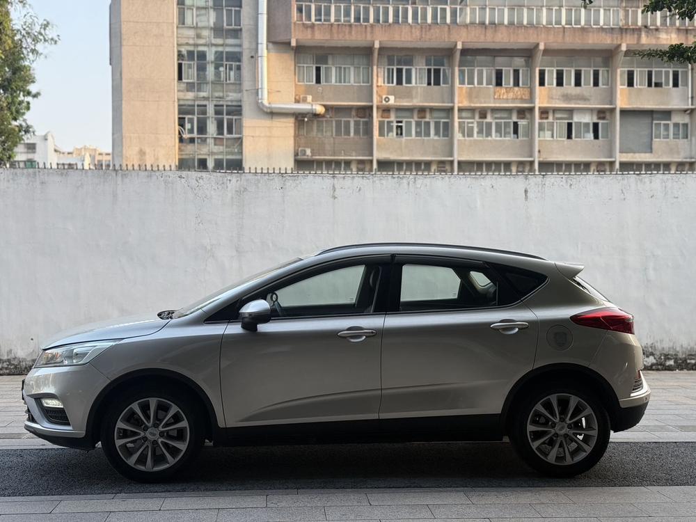 GEELY Emgrand GS 2018 #4 GEELY Emgrand GS 2018 immagine di auto #4