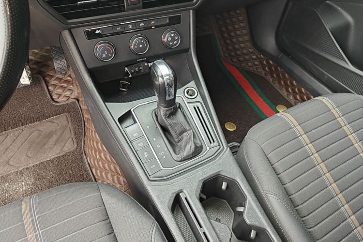 Volkswagen Lavida 2020 #14 Volkswagen Lavida 2020 car image #14